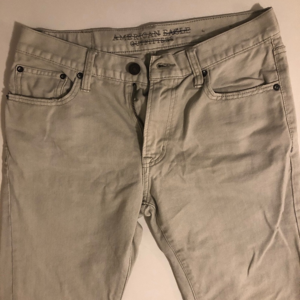 American Eagle Light khaki pants